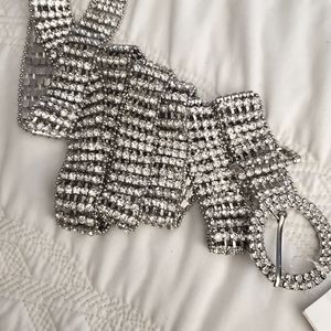 Silver blinging belt